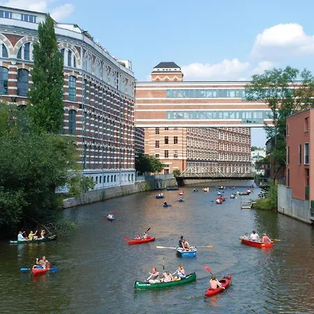 Globetrotter Hauptbahnhof Albergue *