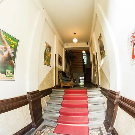 Hostal Globetrotter Hauptbahnhof *