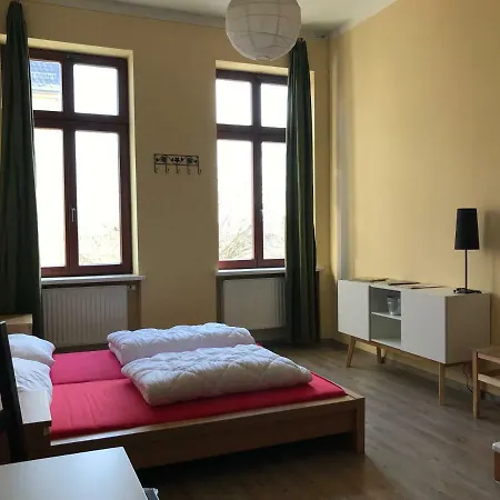 Globetrotter Hauptbahnhof *